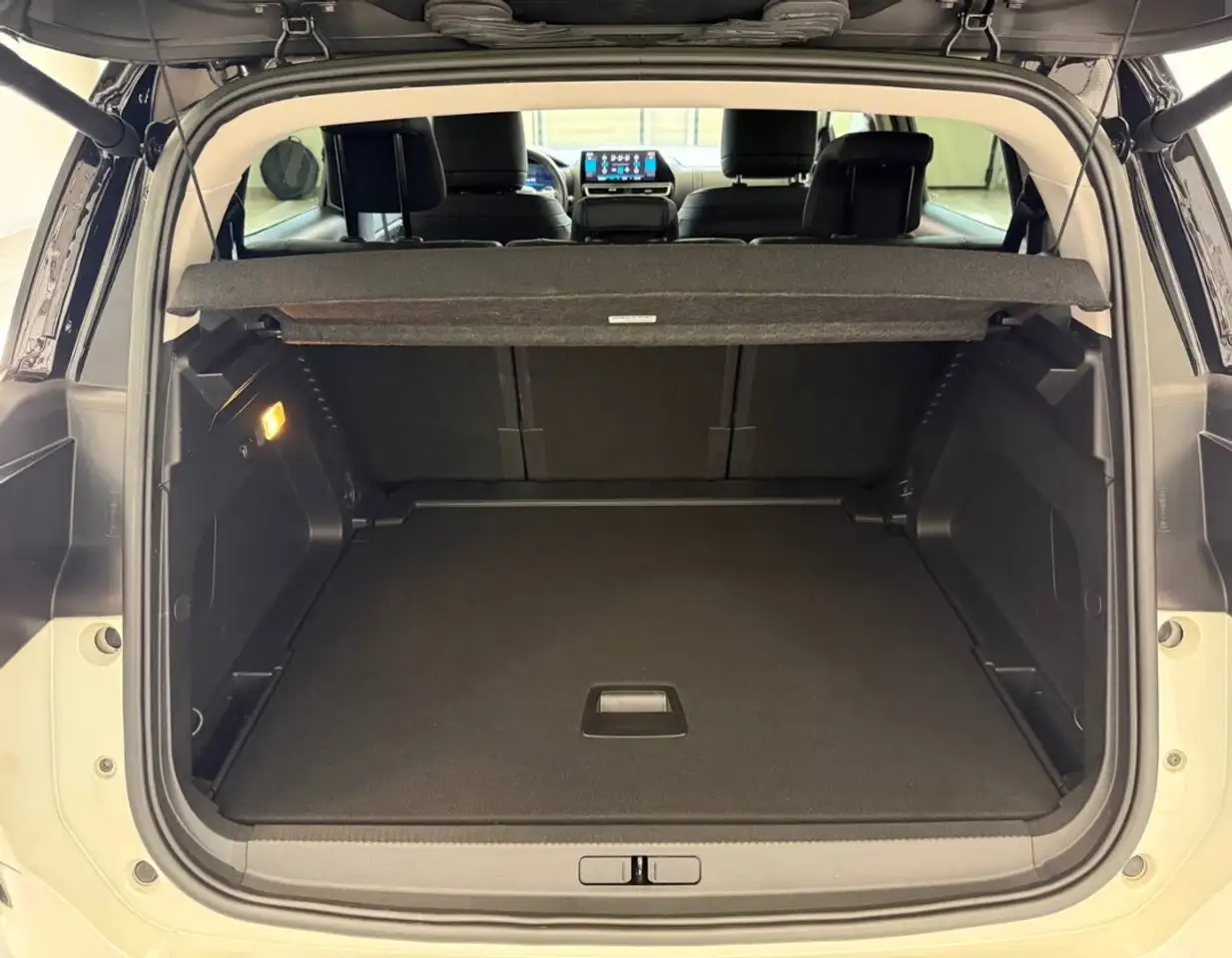 Citroen C5 Aircross BlueHDi 130 S&S EAT8 Shine Pack, миниатюра 5