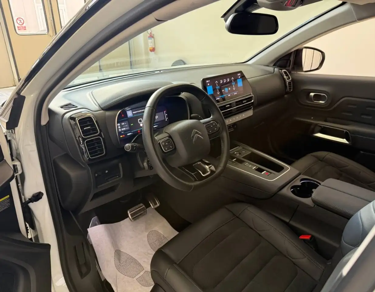 Citroen C5 Aircross BlueHDi 130 S&S EAT8 Shine Pack, миниатюра 7