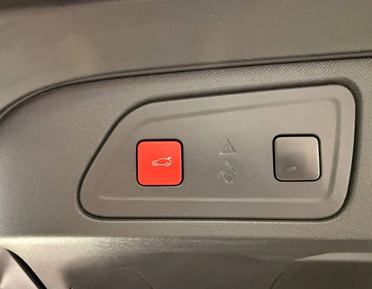 Citroen C5 Aircross BlueHDi 130 S&S EAT8 Shine Pack, миниатюра 21