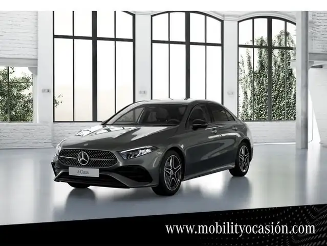 Mercedes-Benz A 180 d Sedán