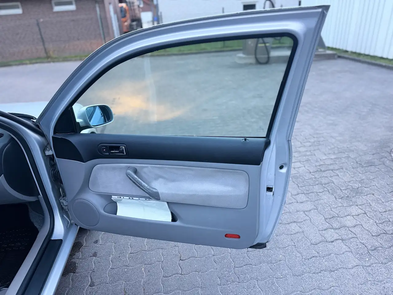 Volkswagen Golf VW Golf 1.6 Benzin 74 kW / 101 PS – EZ 03/1999, foto 9