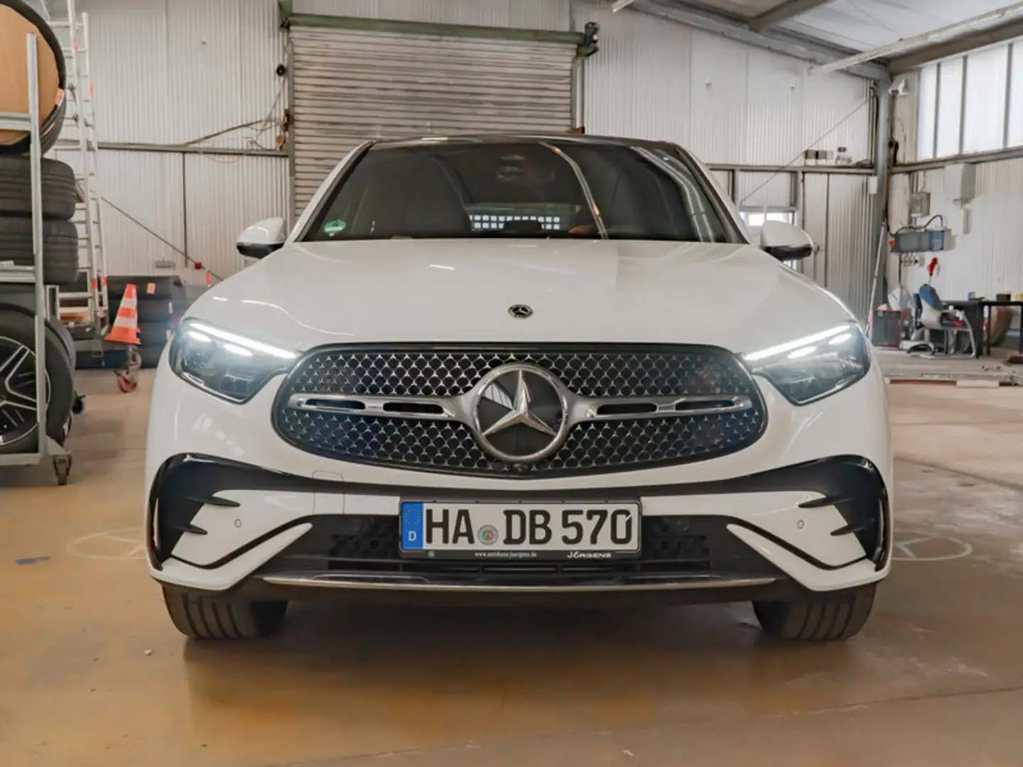 Mercedes-Benz GLC 200 4M Coupé AMG-Sport/360/Pano/AHK/Distr/20 Weiß - 2
