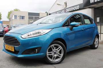 1.0 Titanium / Airco / Cruise Control / Elektirsch
