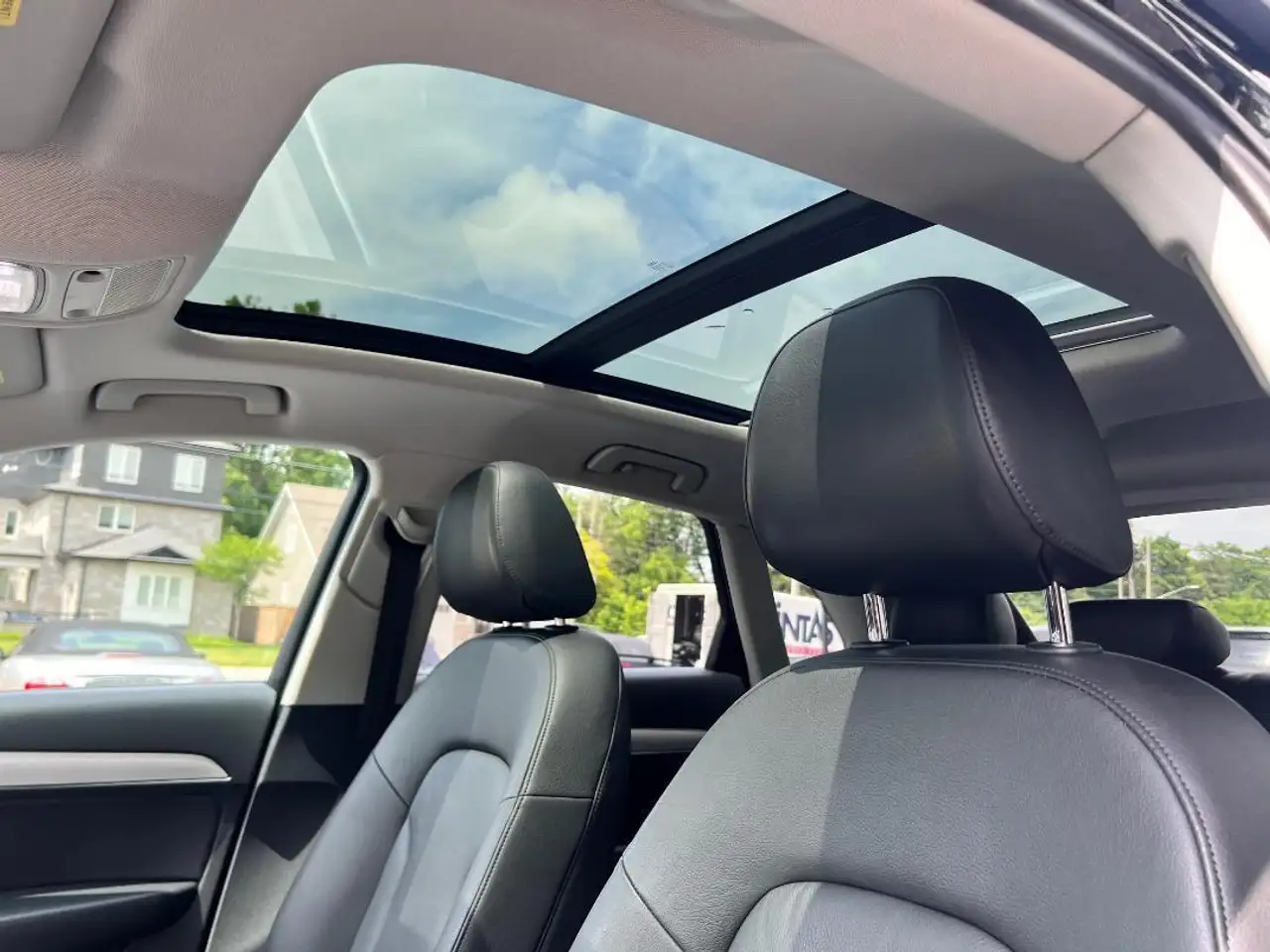 Audi Q3 снимка Audi Q3