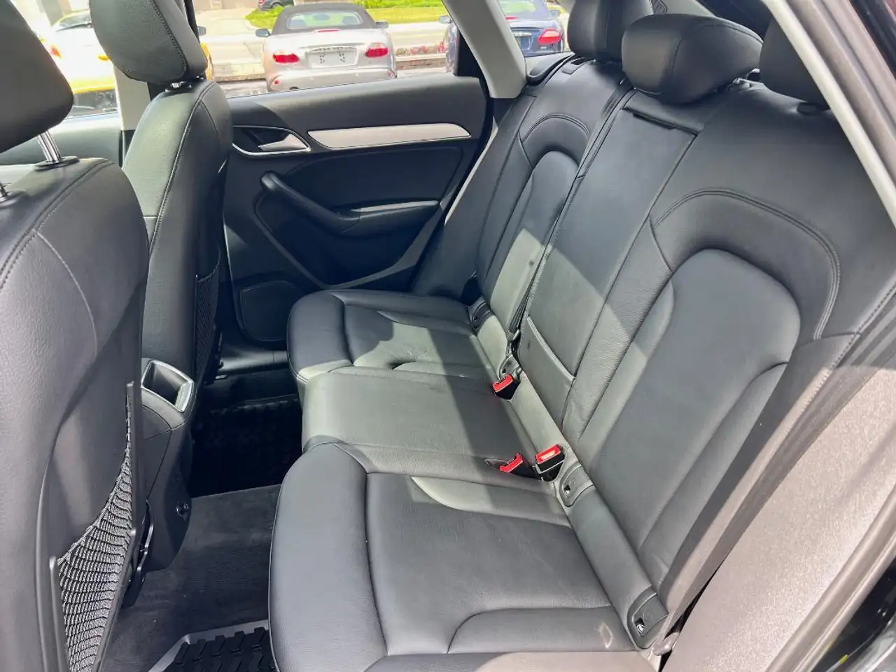 Audi Q3 снимка Audi Q3