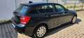 BMW 114 114 i Schwarz - thumbnail 2