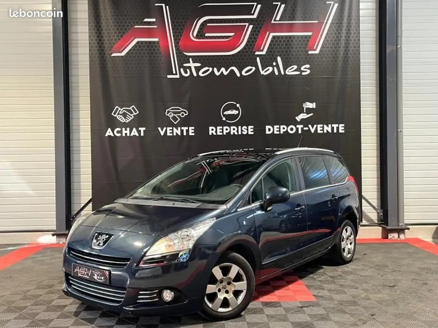 Peugeot 5008 1.6 HDi 115ch FAP Active Bleu - 1