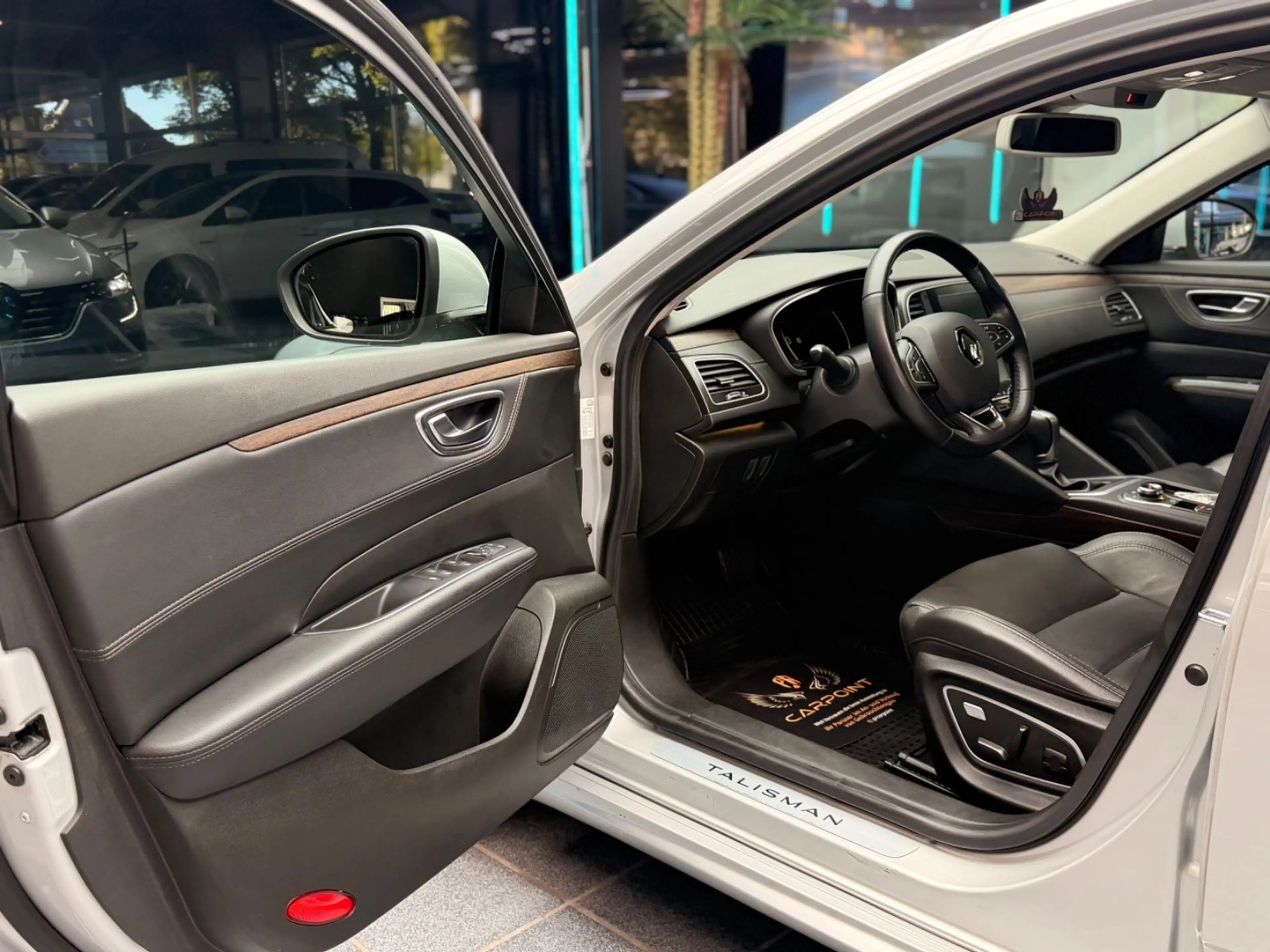 Renault Talisman Intens 1.6 Tce/LED/360°CAM/Vollleder — photo 13