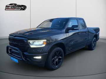 Quad Cab Long Bed / Laramie / Black Edition
