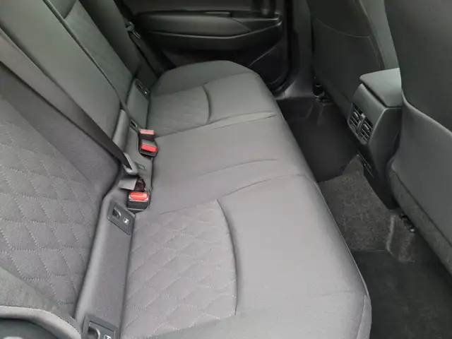 Toyota Corolla Cross view 7