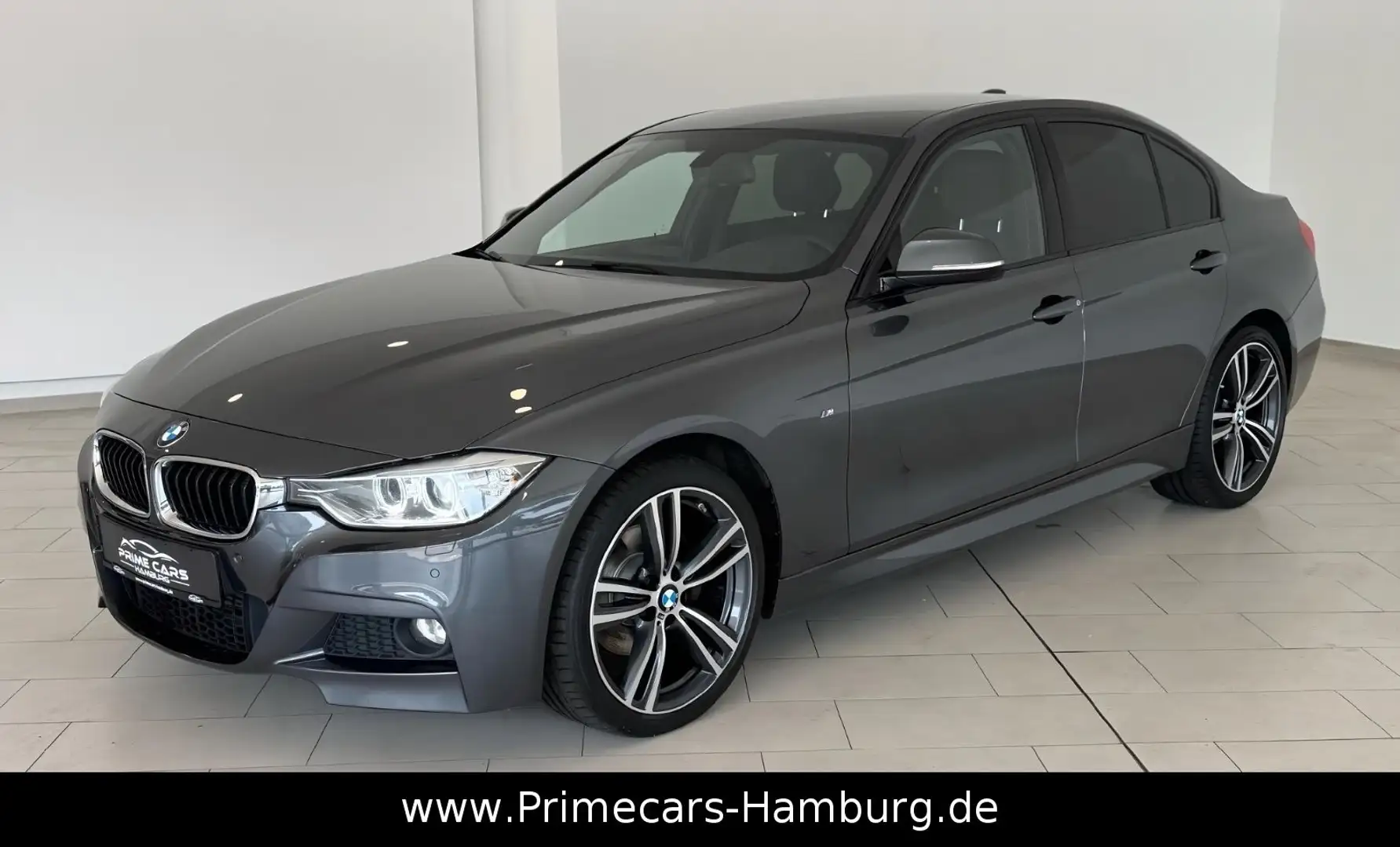 BMW 320 d xDrive M-Paket SportAut.|AHK|BI-XENON|NAVI| Grijs - 1