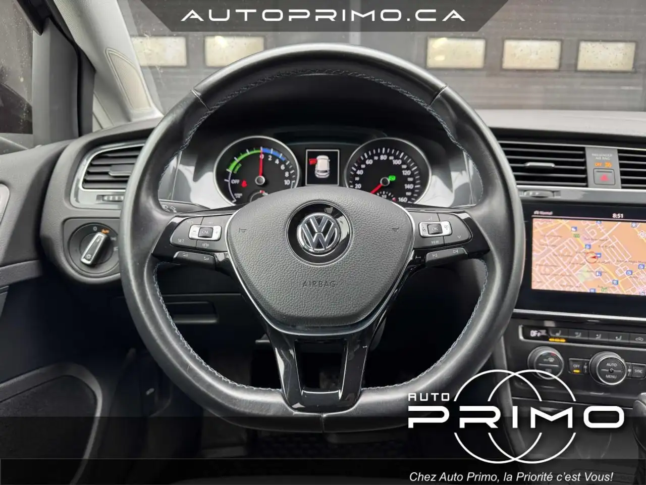 Volkswagen e-Golf снимка Volkswagen e-Golf