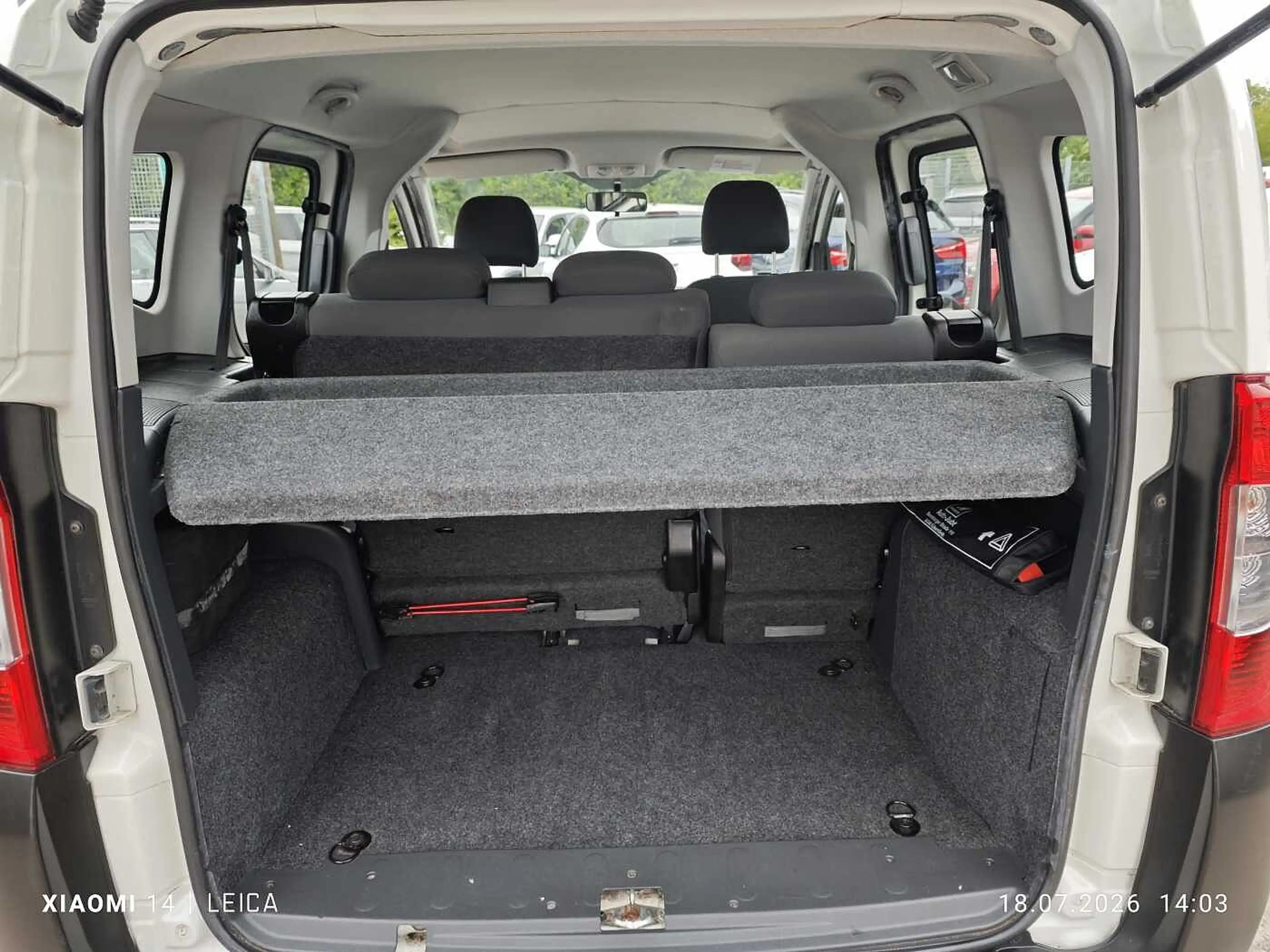 Peugeot Bipper Tepee 73 Family — photo 13