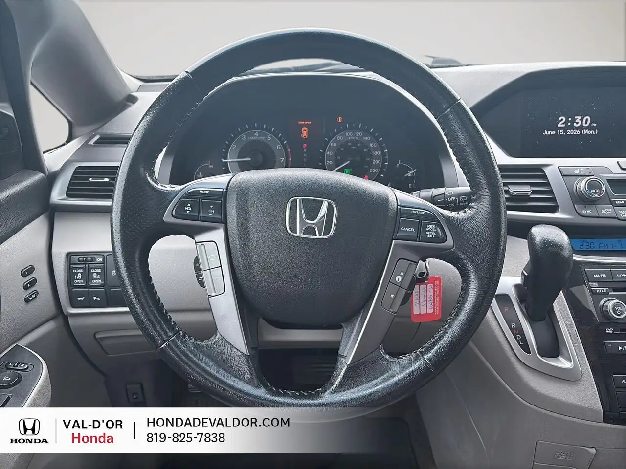 Honda Odyssey снимка Honda Odyssey