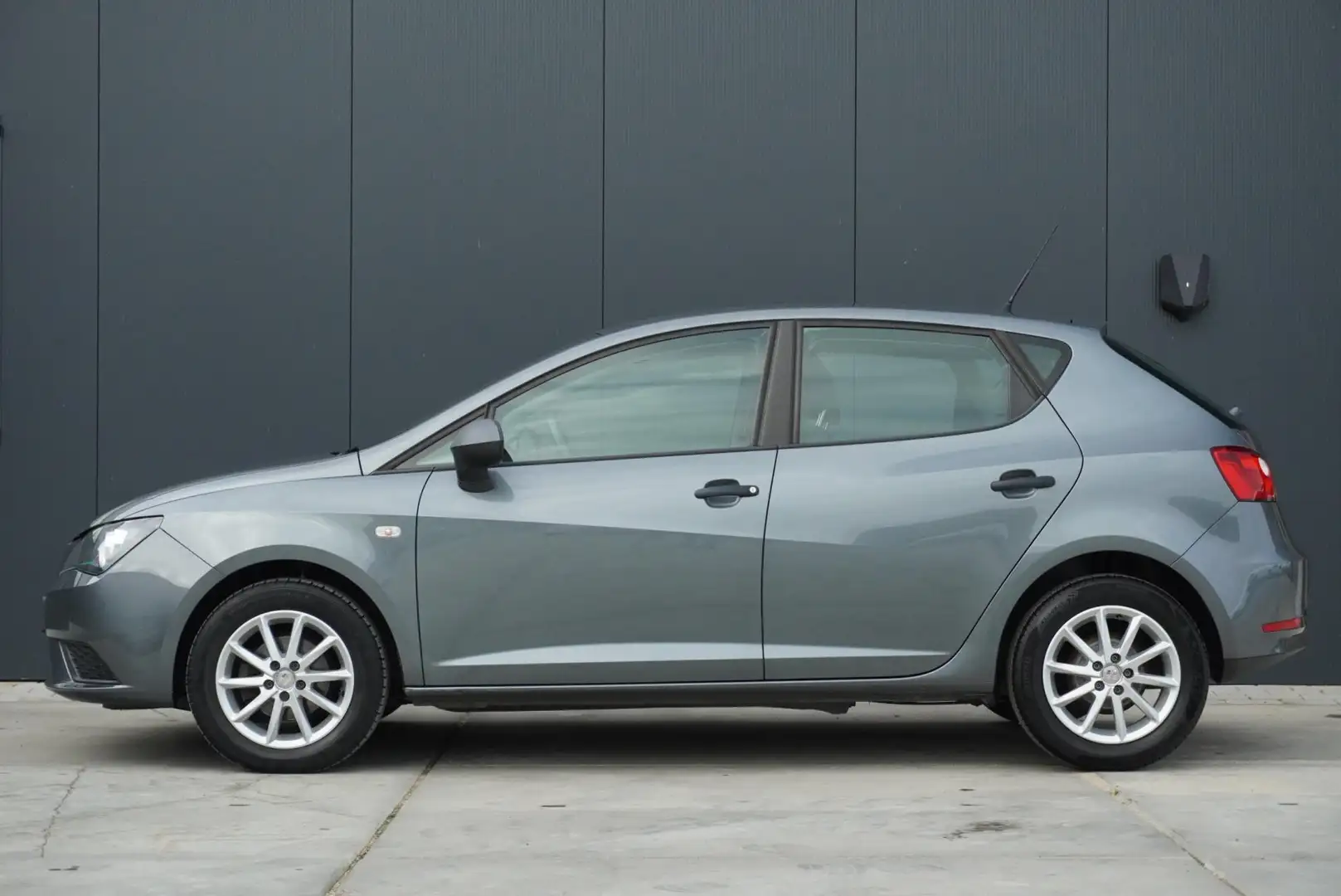SEAT Ibiza 1.2 TSI Style 2014 Airco 5 Deurs Gris - 2