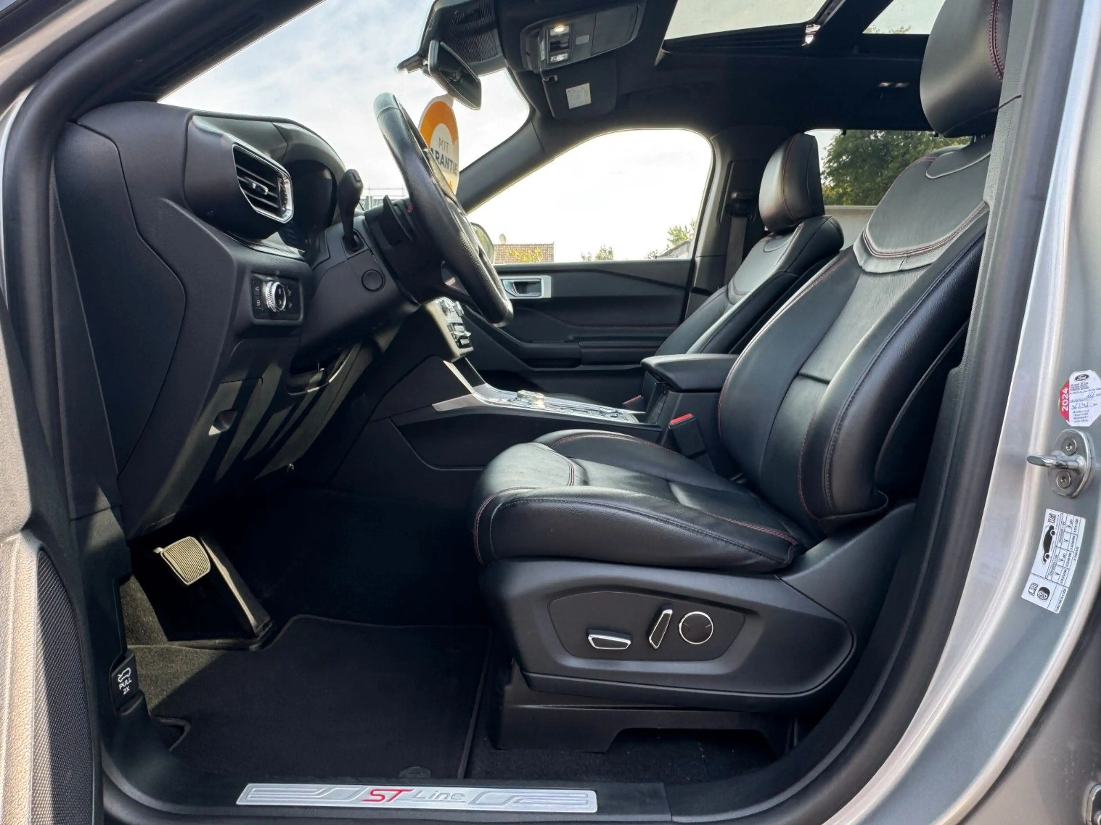 Ford Explorer ST-Line Plug-in-Hybrid 4x4*B&O*ACC*PANO — photo 12