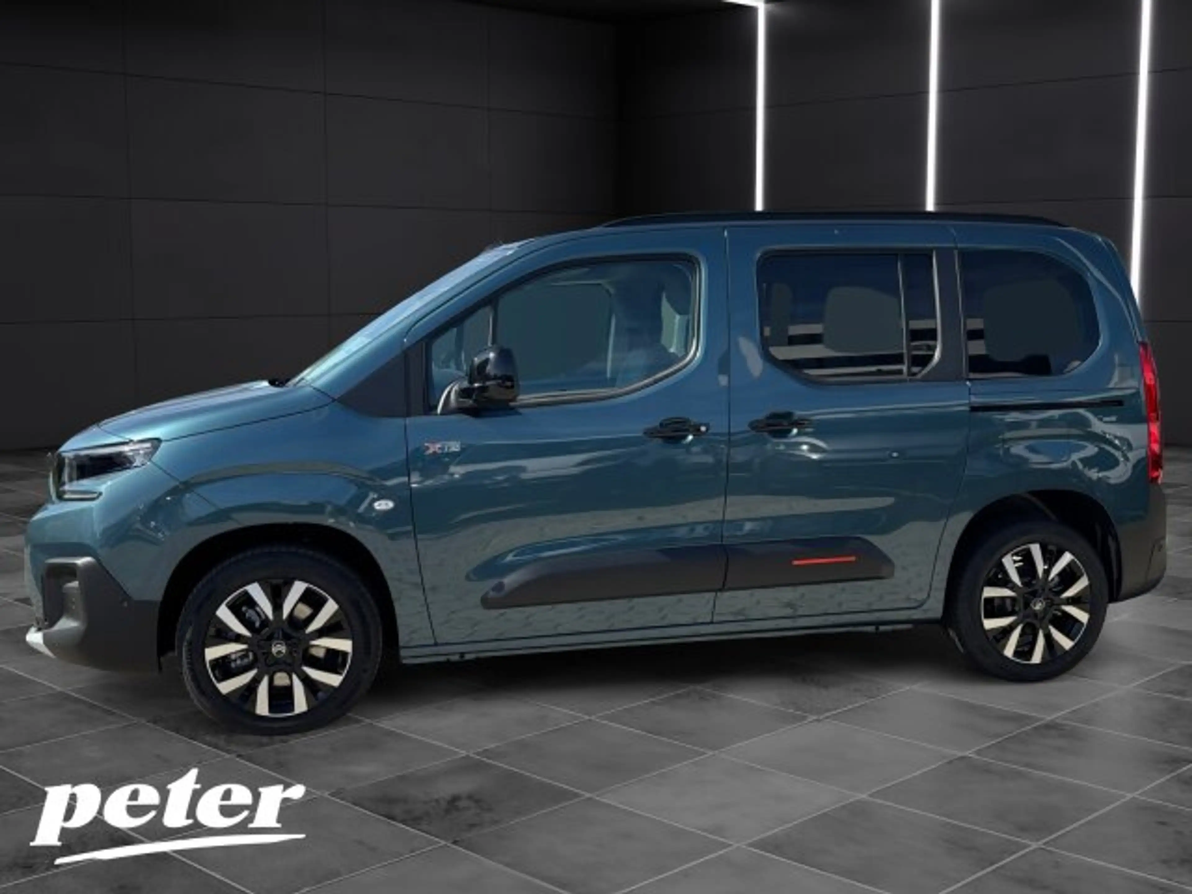 Citroen Berlingo Berlingo M 130 MAX BAR +180°Kamera+NAV+ACC+LHZ+ — photo 2