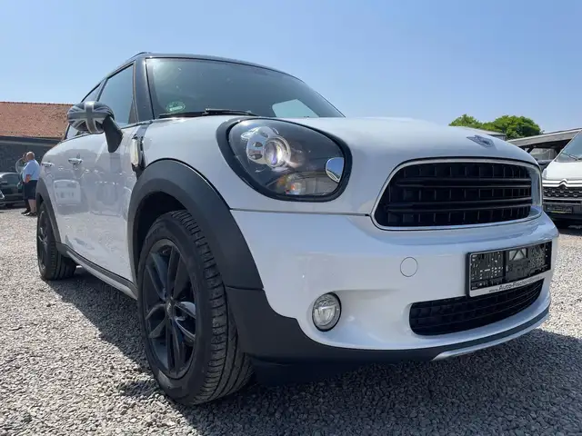 MINI Cooper D Countryman   Leder  Navi  Bi-Xenon