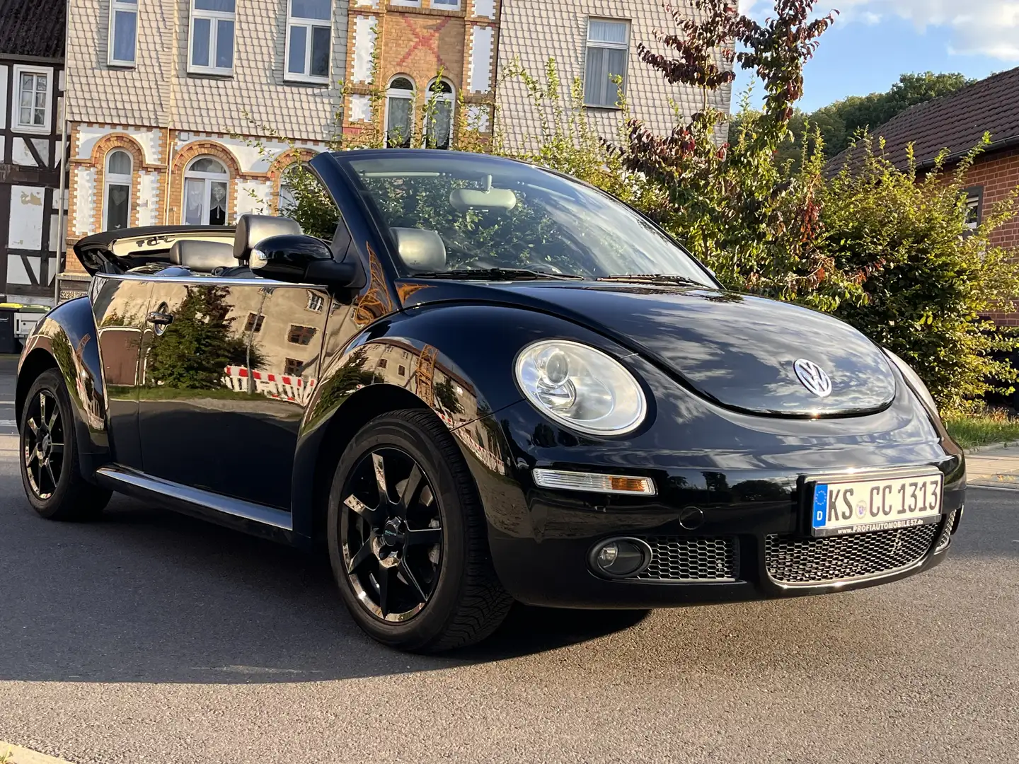 Volkswagen Beetle Schwarz - 1