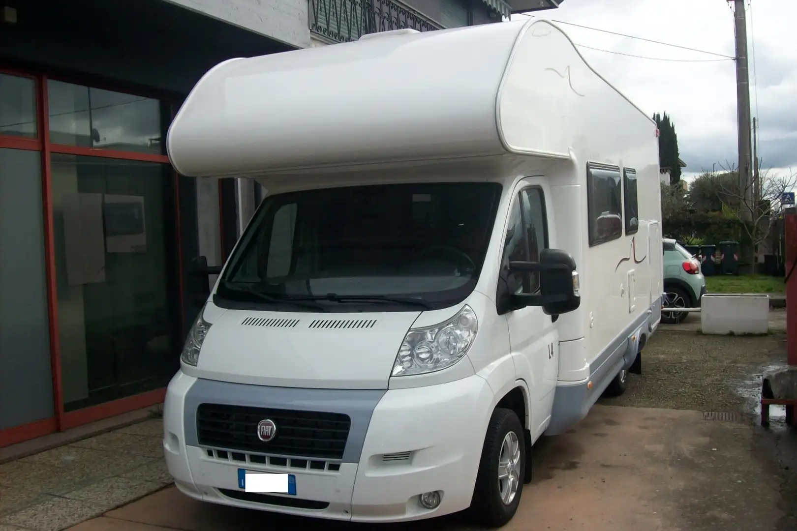 Fiat SEA spa versione Sharky L4 Bianco - 1