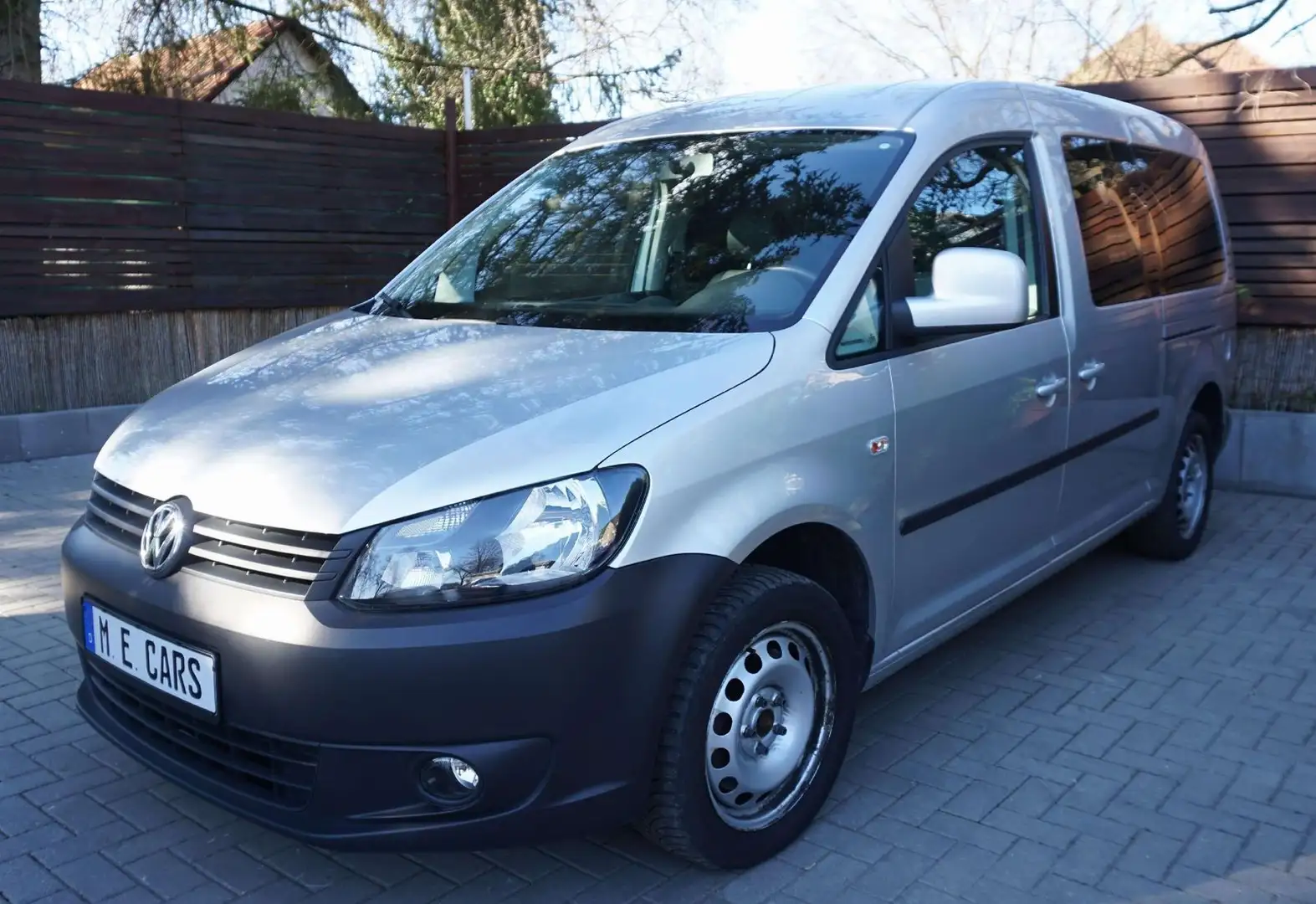 Volkswagen Caddy Maxi Automatik 2 Schiebet Standhz Klima Sc Grau - 1