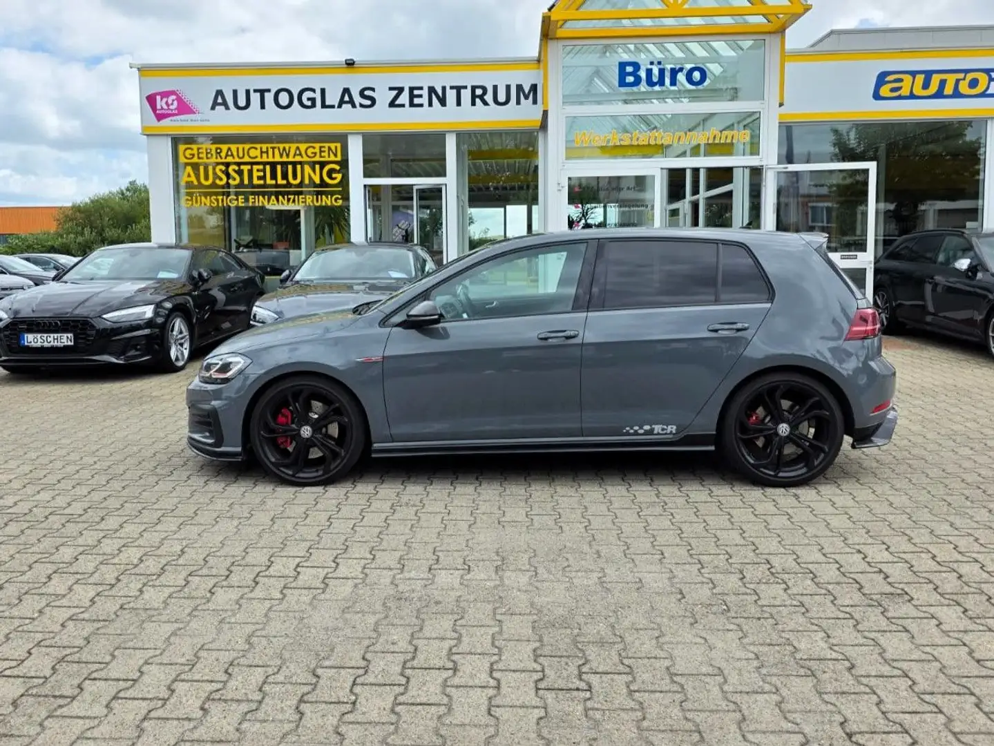 Volkswagen Golf VII Limo GTI TCR Pano Akropovic Dyn-Audio Grijs - 1