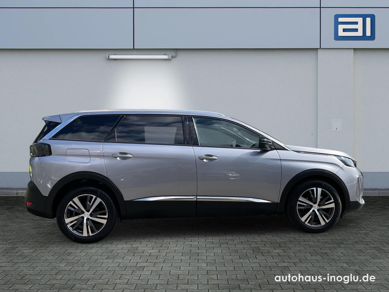 Peugeot 5008 1.5 Blue-HDI FAP Allure Pack AT 7-Si+Navi+R-Kam+ — photo 8