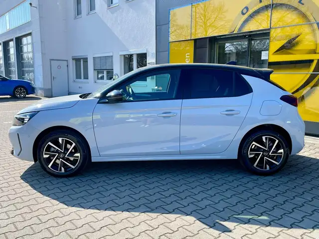 Opel Corsa view 7