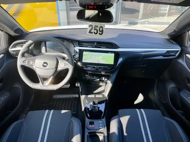 Opel Corsa view 11