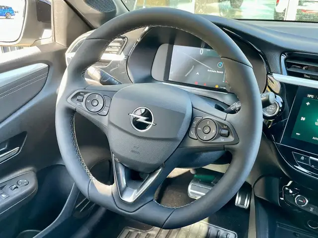 Opel Corsa view 12