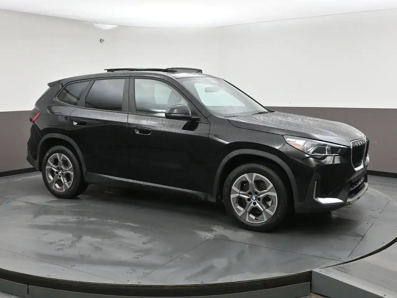 2025 BMW X1