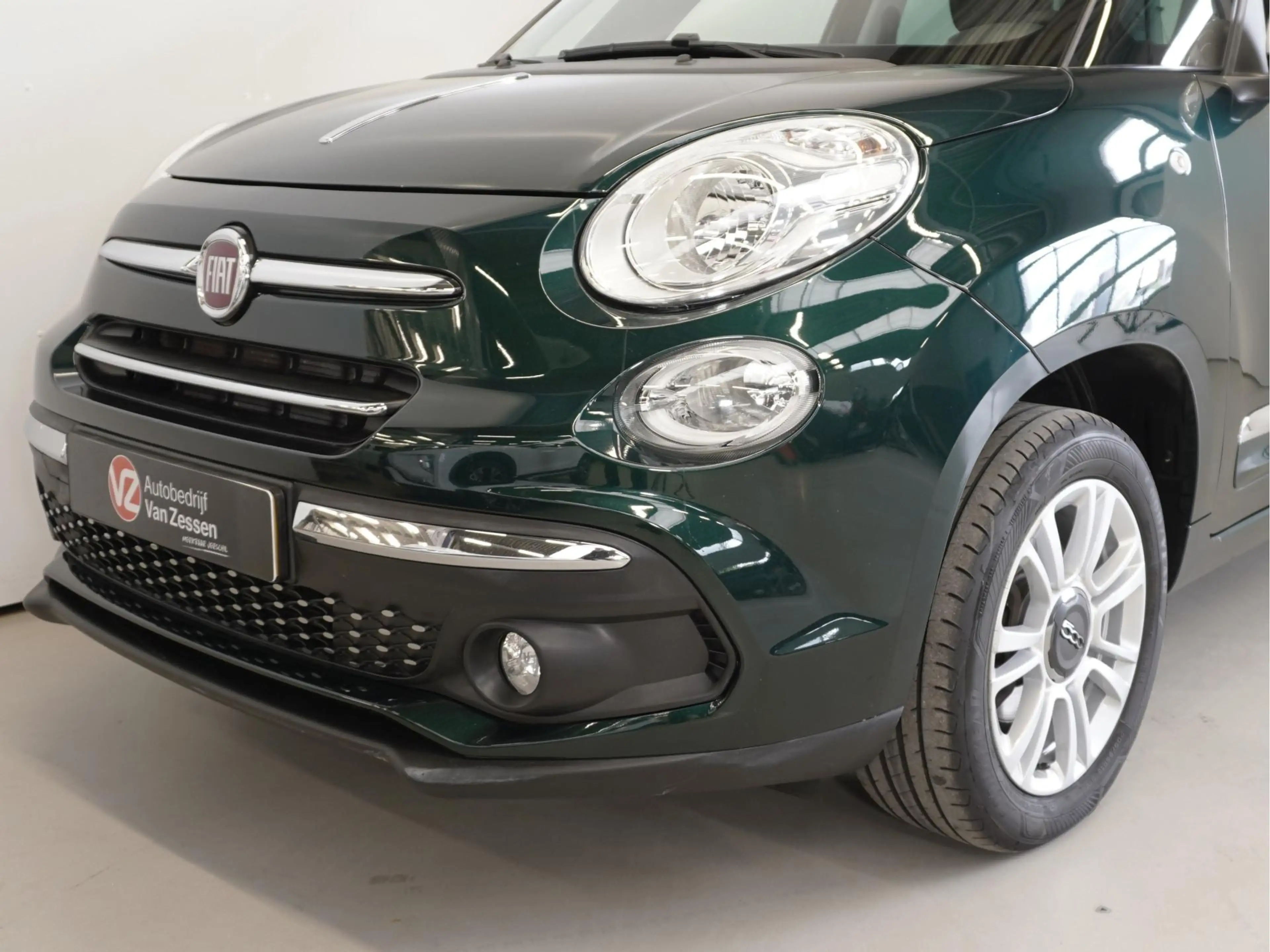 Fiat 500L 0.9 TwinAir CNG Lounge | CNG | Apple Carplay / And — photo 3