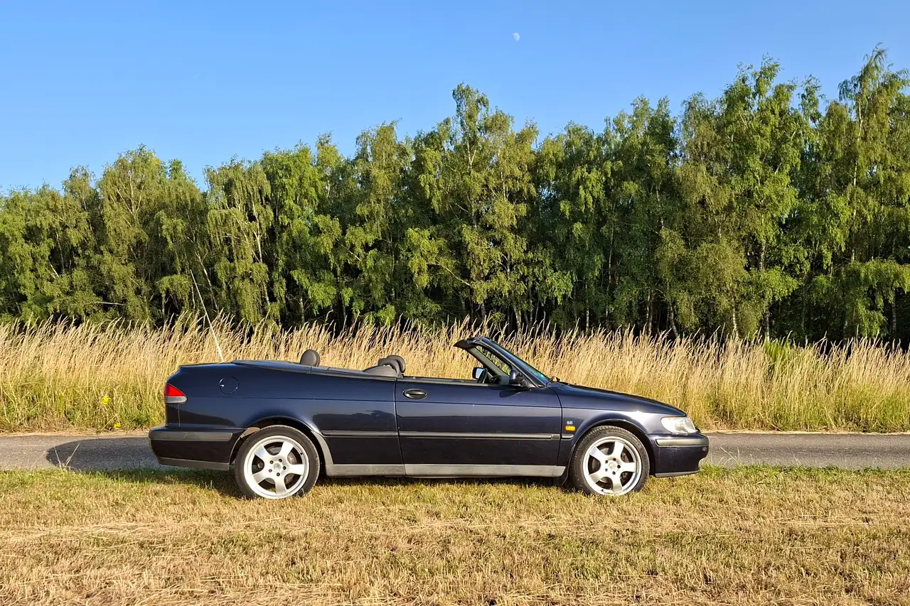 Saab 9-3 2.0t Cabrio SE, foto 2