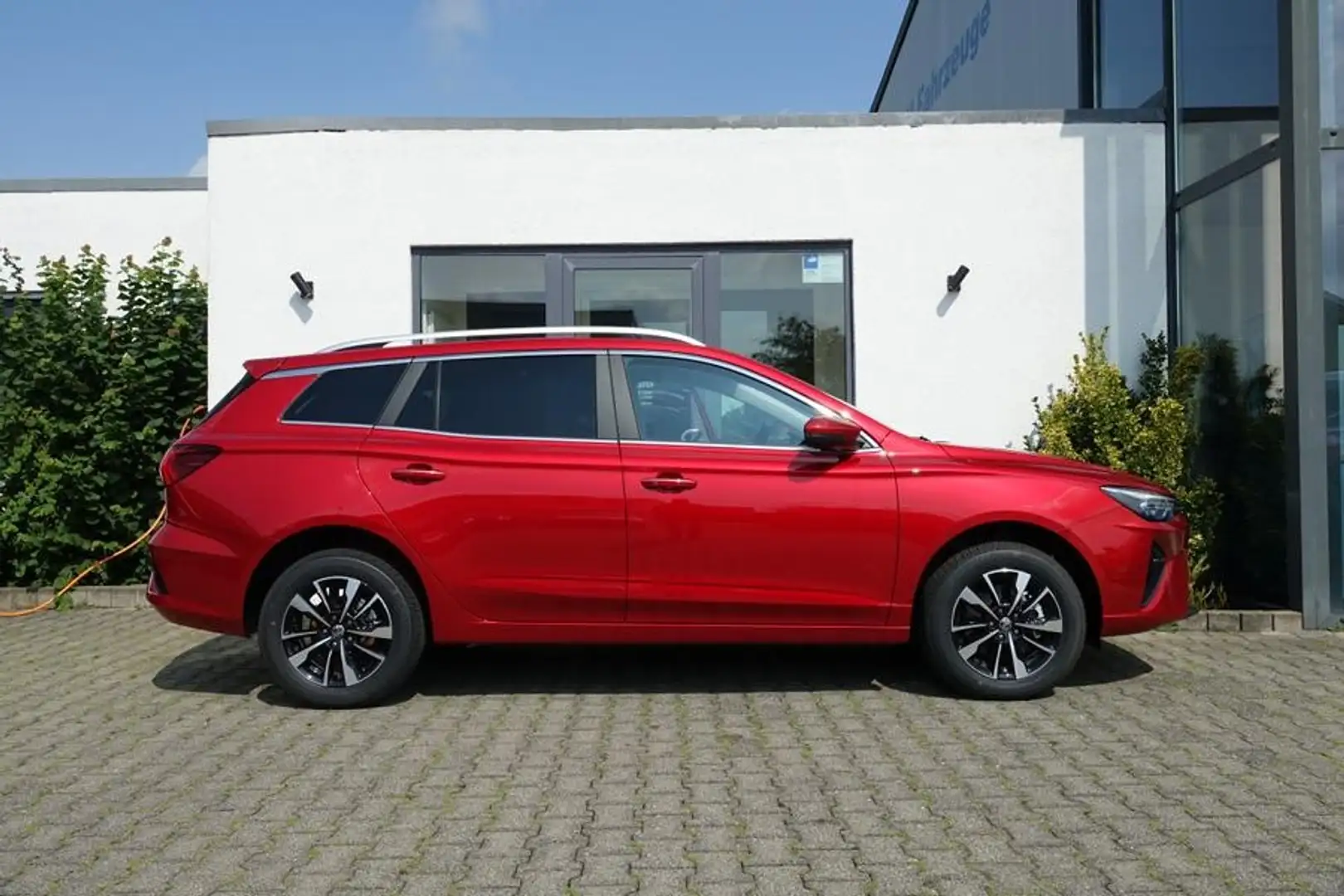 MG MG5 COMFORT 61kwh 7JGarantie LED/Kamera/Sitzhzg! Červená - 2
