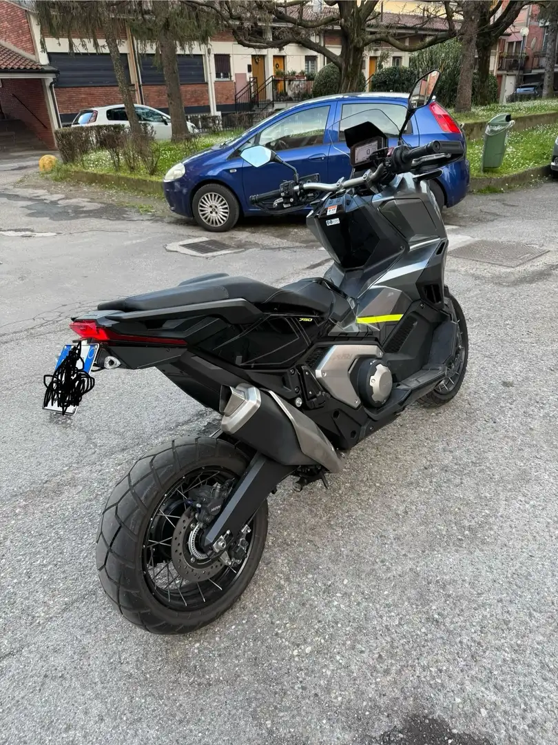 Honda X-ADV 2022 Motore bicilindrico 745cc 58,6cv dct 6 marce Gri - 1
