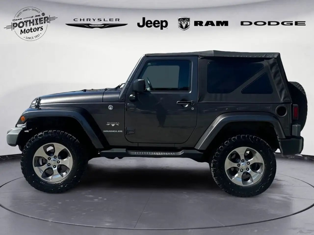 Jeep Wrangler снимка Jeep Wrangler