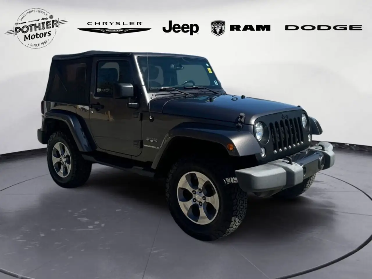 Jeep Wrangler снимка Jeep Wrangler