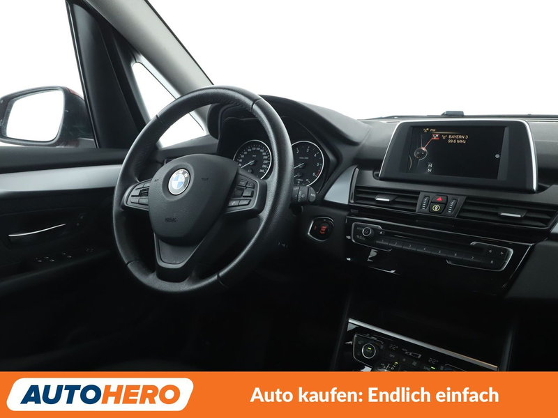 BMW 218 218d Active Tourer Advantage Aut.*NAVI*LED*PDC* — photo 13