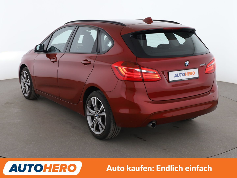 BMW 218 218d Active Tourer Advantage Aut.*NAVI*LED*PDC* — photo 4