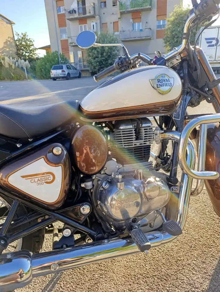 Royal Enfield Classic 350