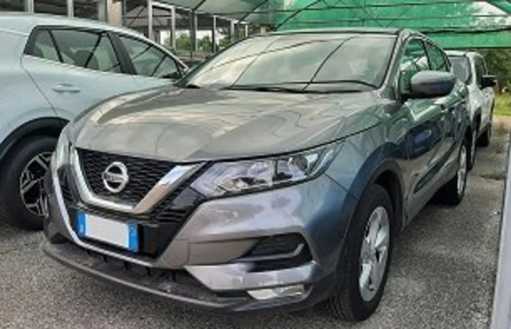 Nissan Qashqai Qashqai II 2017 1.3 dig-t Business 140cv Gris - 2