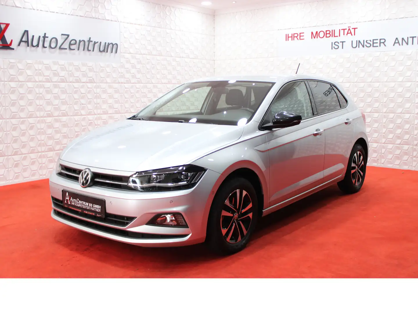 Volkswagen Polo VI 1.0 TSI IQ.DRIVE*DSG*ViRTUAL*KLIMA*NAVI Argent - 2