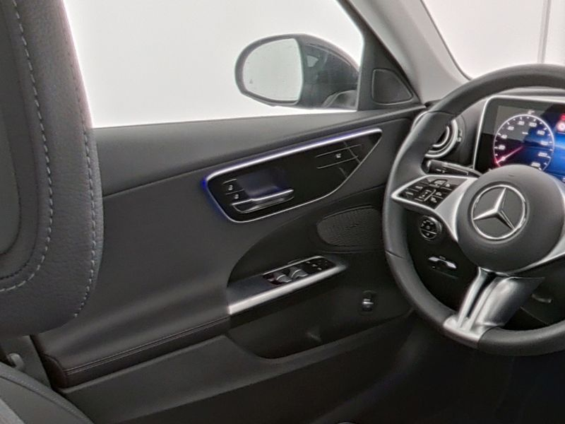 Mercedes-Benz C 180 AVANTGARDE|KAM|TOTW|SHZ+LHZ|CarPlay|AMBI — photo 6