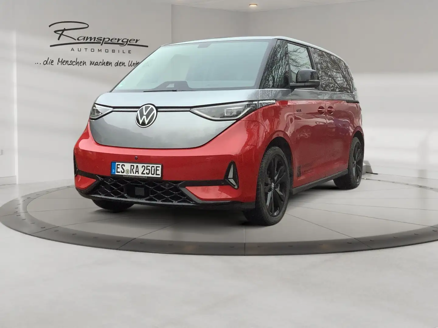 Volkswagen ID. Buzz ID.Buzz GTX 4M. AHK ACC Matrix Navi Pano Standh. Silber - 2