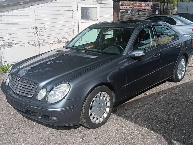 Mercedes-Benz E 320 E-Klasse 4Matic Automatik Elegance
