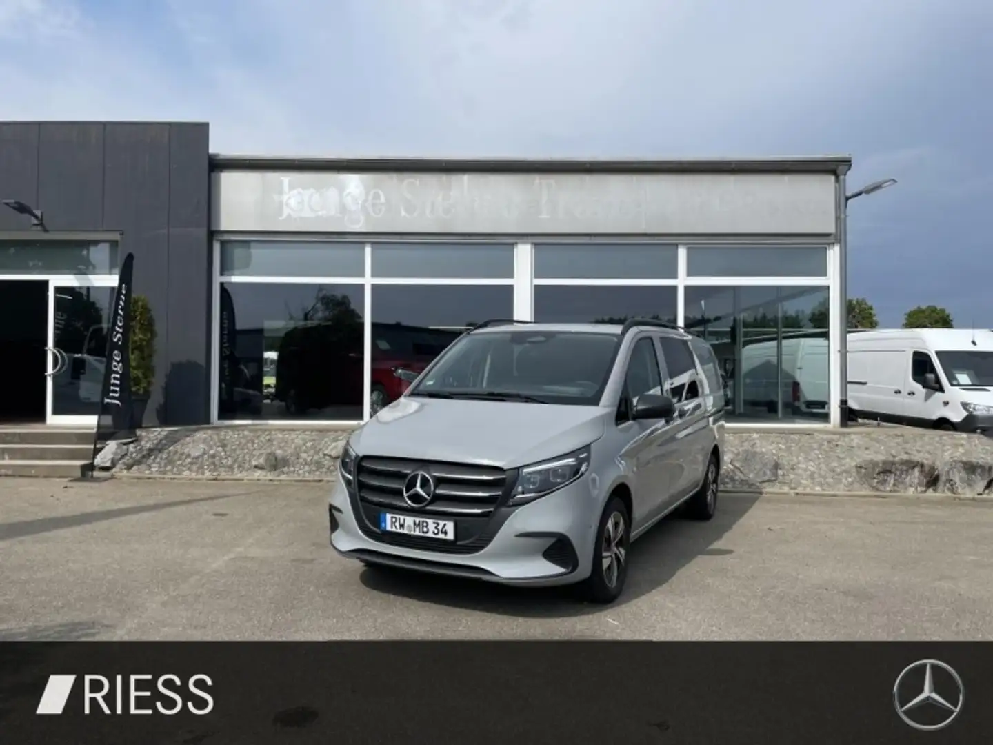 Mercedes-Benz Vito 116 CDI 4x4 Mixto Lang MB-VITO 116 CDI LANG Grau - 2