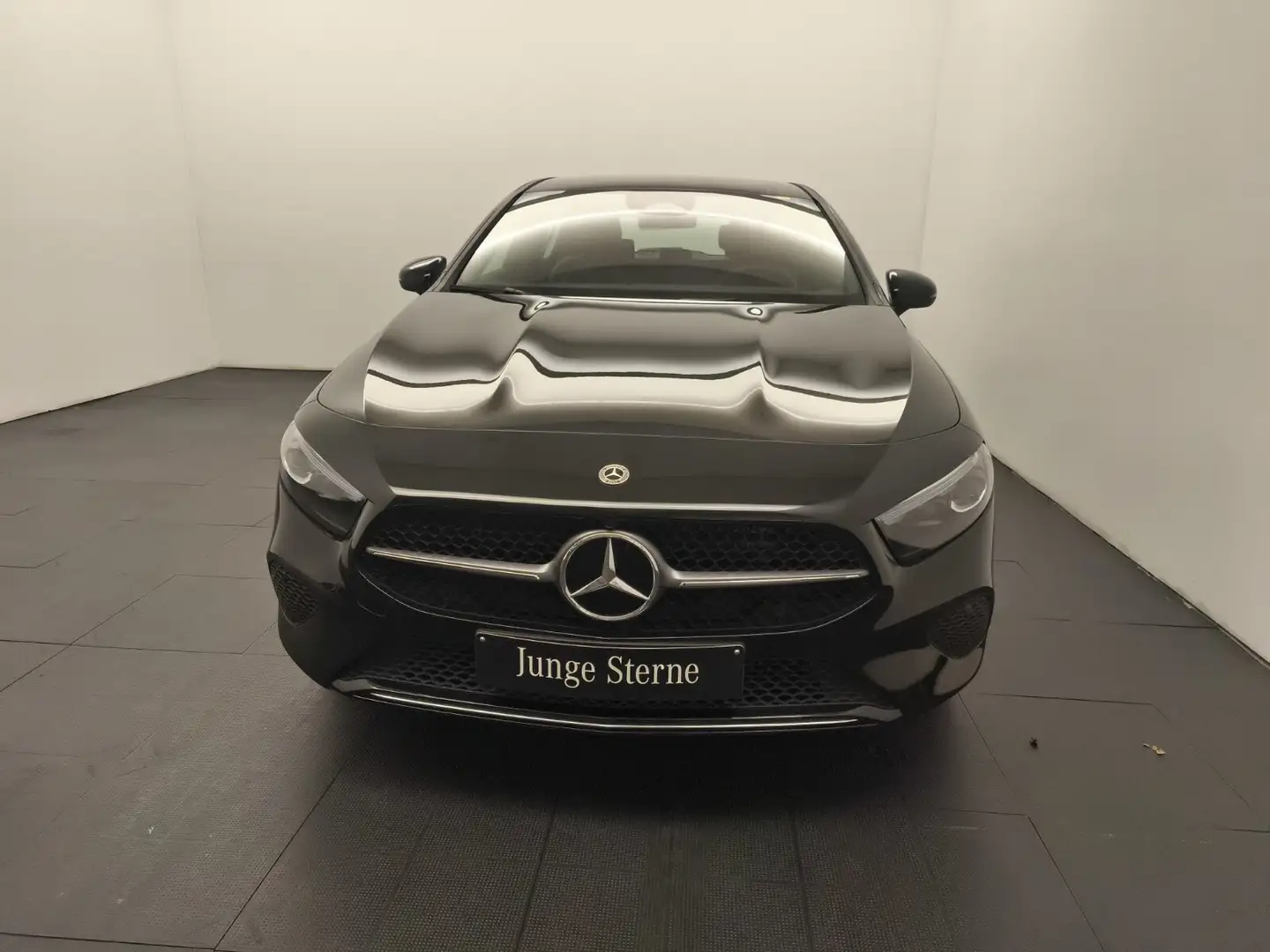 Mercedes-Benz A 250 A 250 e Progressive Advanced Plus Multibeam Navi Schwarz - 2