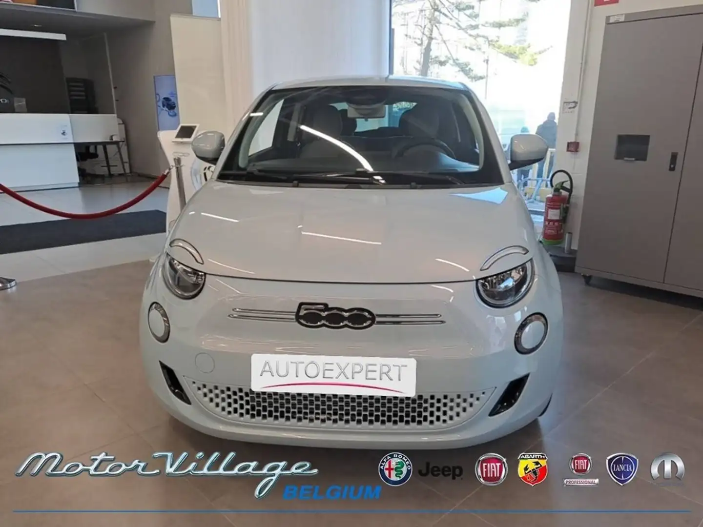 Fiat 500e 42 kWh Icon Blauw - 2