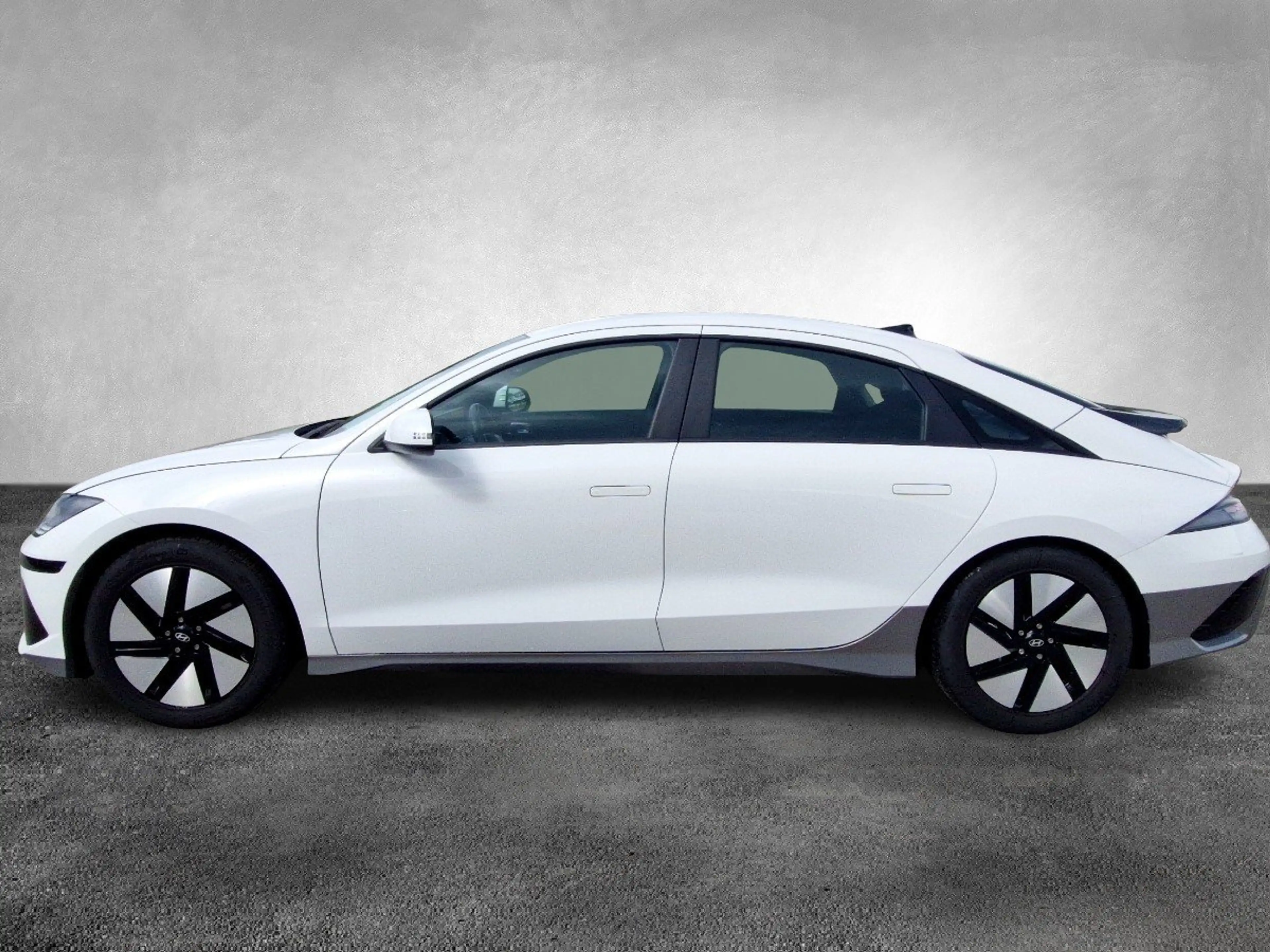 Hyundai IONIQ 6 Elektro 53 kWh NAVI|RÜCKFAHRKAMERA — photo 3