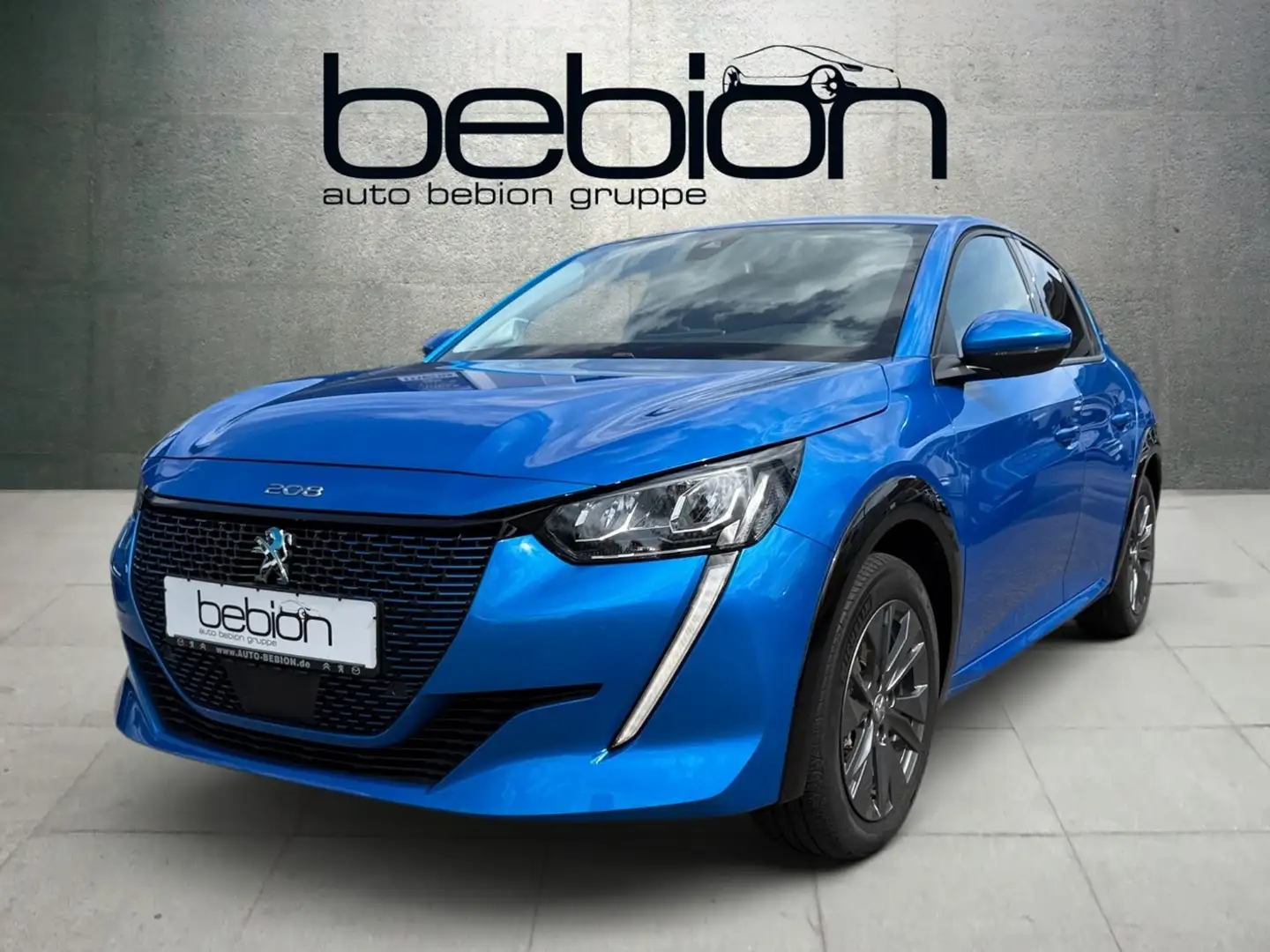 Peugeot 208 e- 136 (e-) e- Allure Pack Navi PDC LED AUT Blauw - 1
